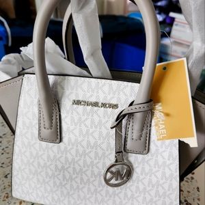 Brand new Michaei Kohrs handbag